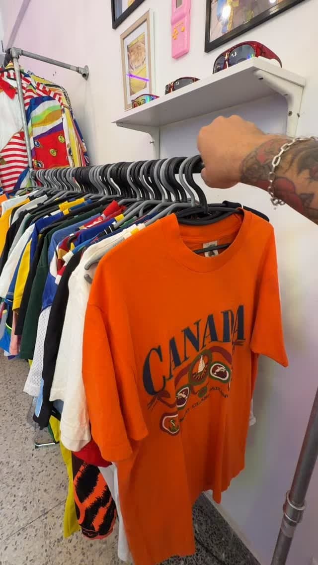 Pomarańczowy T-shirt vintage z nadrukiem Canada